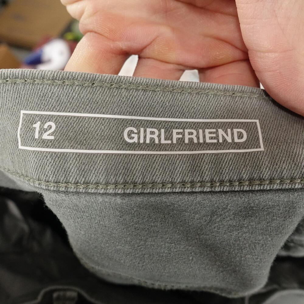Sonoma Goods For Life Girlfriend Jeans Womens 12 Green Med Wash Stretch 34x25.5 - Picture 8 of 10